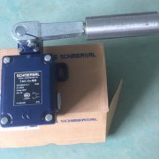 跑偏开关T441-11Y-243/IP65KBW-220L防爆跑偏开关