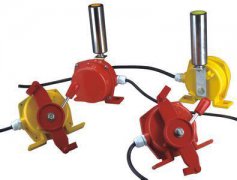 YHL-4皮带机双向拉绳急停开关KBW-220L隔爆拉绳开关 YHL-4皮带机双向拉绳急停开关KBW-220L隔爆拉绳开关